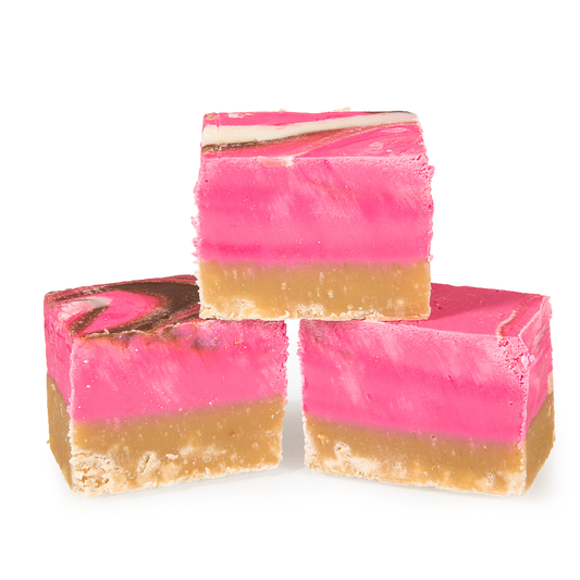 Strawberry Cheesecake Fudge 200g